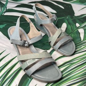 * Ecco Light blue leather sandals